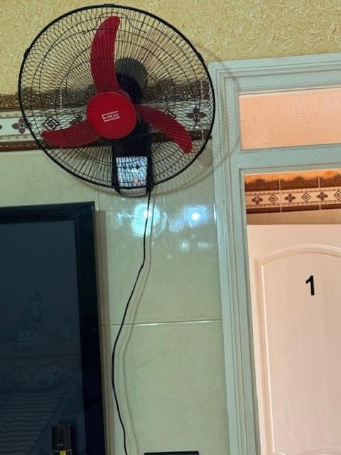 2 Zimmer Wohnung Corniche Nador Sidi Ali- Am Meer & Wifi Exterior photo